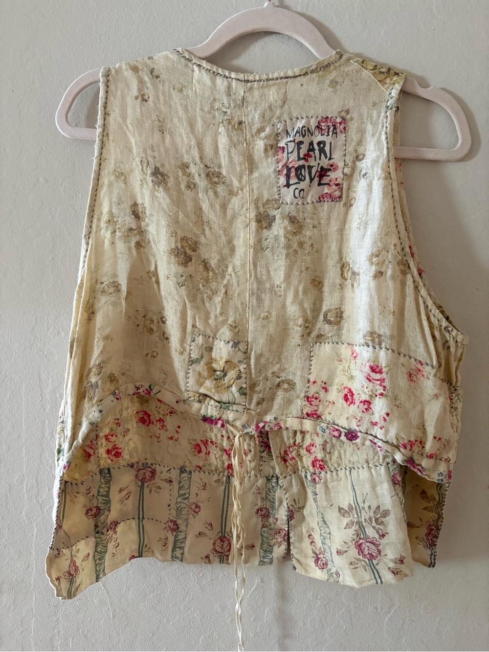 Magnolia Pearl Cream Floral Button Tank with Mixed Buttons - Picture 2 of 3